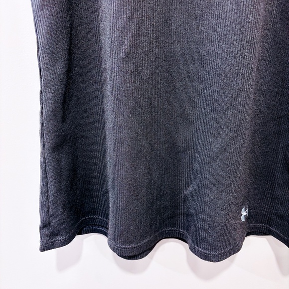 UNDER ARMOUR Grey sports tank top - Picture 4 of 6